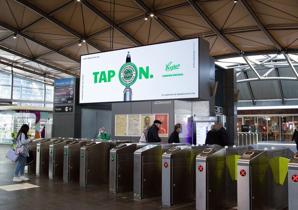 Sin-And-Tonic_Terry-Chisholm-Coopers_9