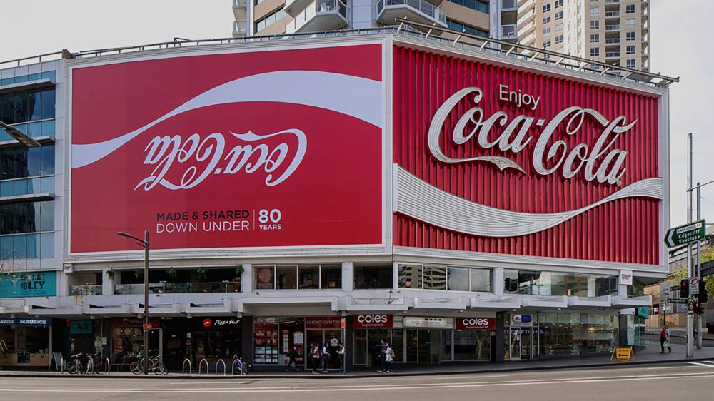 Sin-And-Tonic-Terry-Chisholm-Coke_16