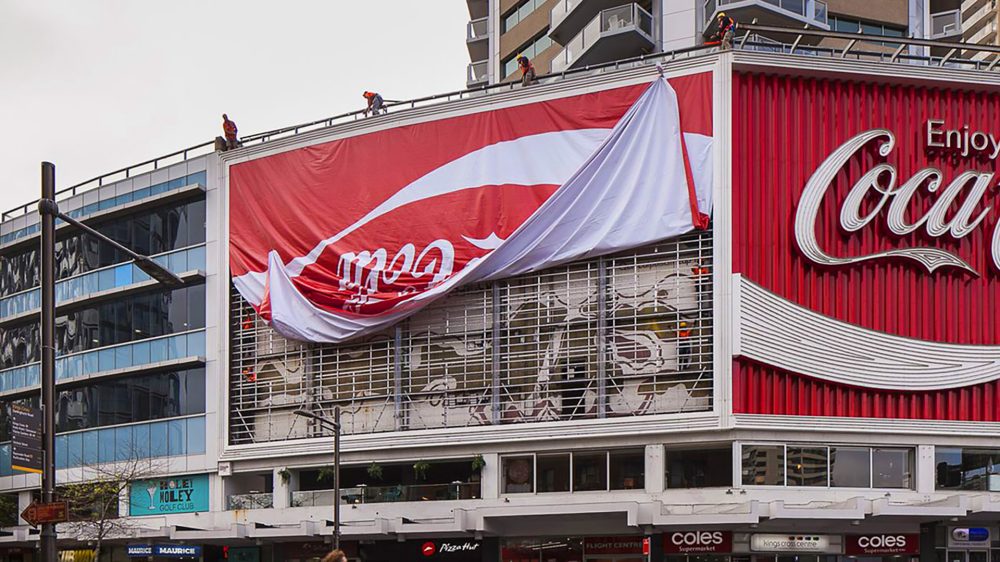 Sin-And-Tonic-Terry-Chisholm-Coke_17